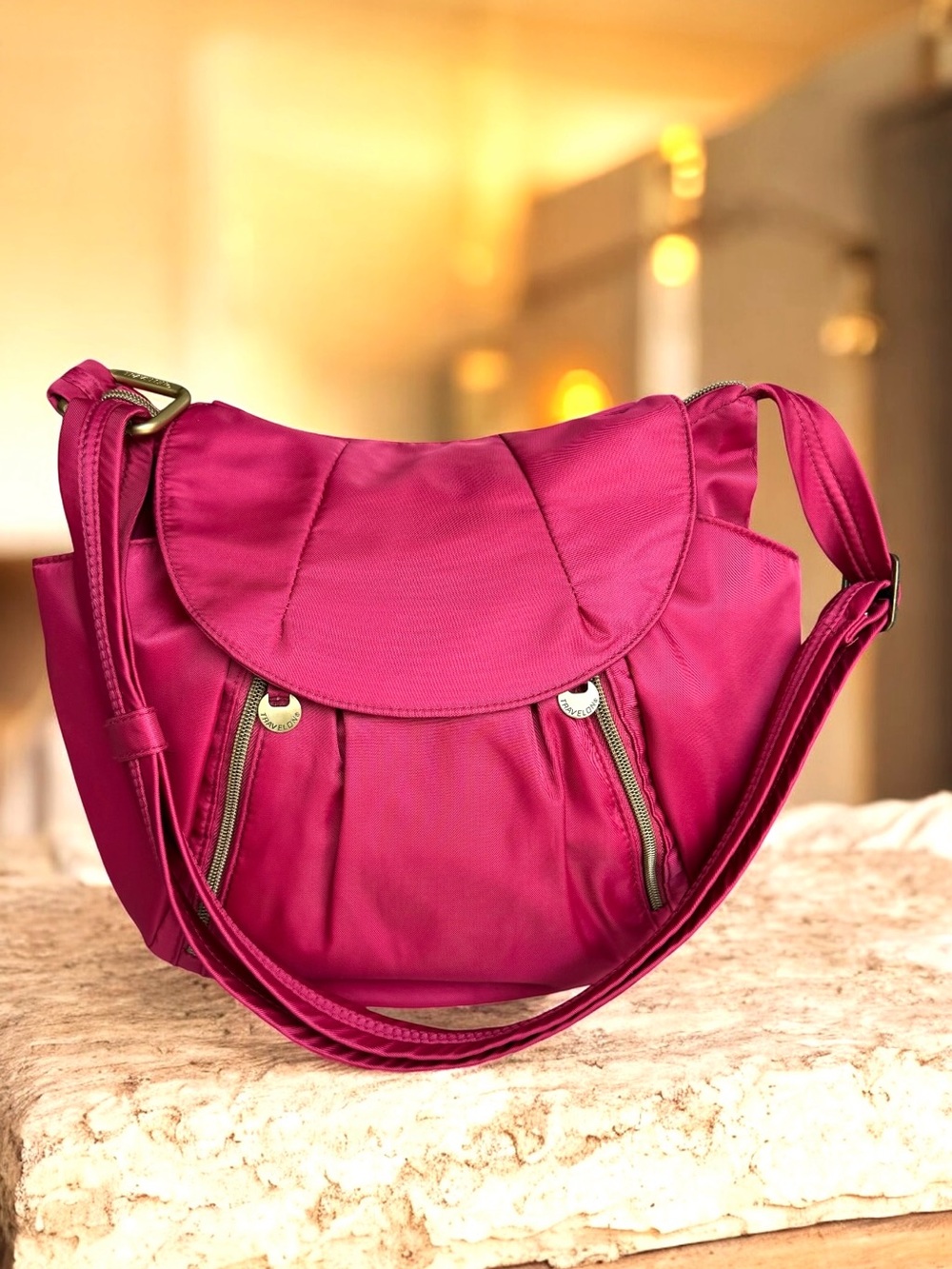 🆕 Travelon Anti theft Red Nylon Shoulder Hobo Bag Crossbody